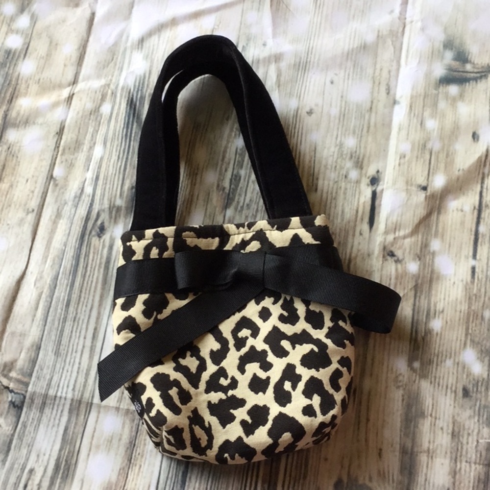 Darling date night purse leopard print